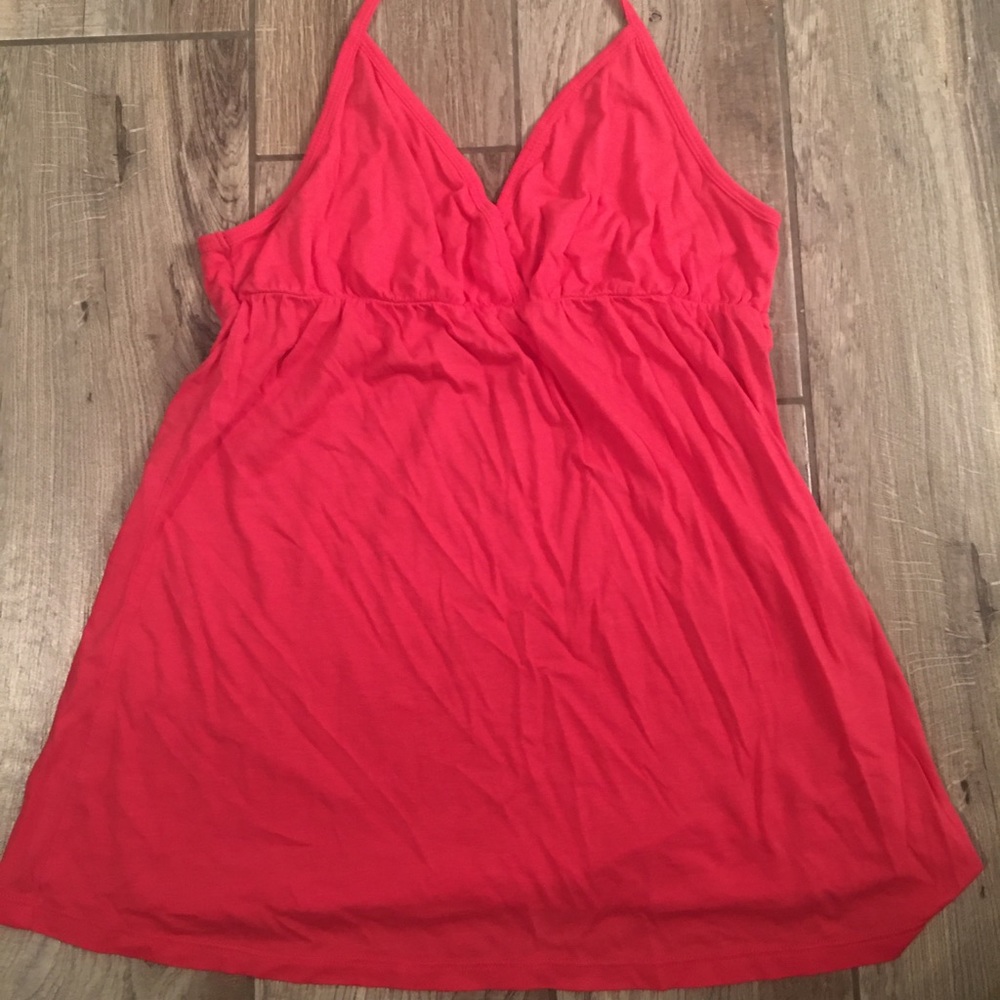Sale 3 for $20 NWOT GAP Top size small